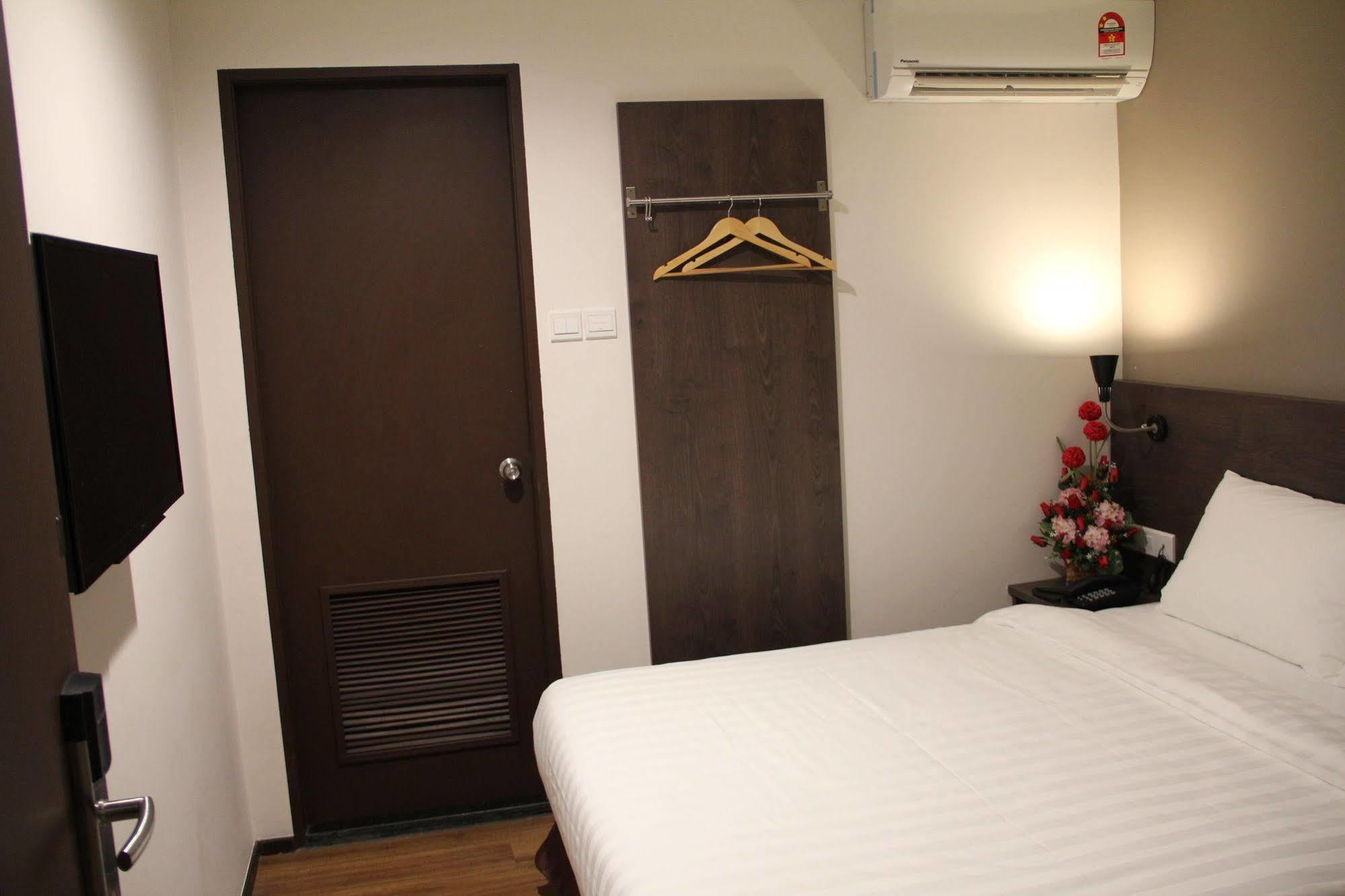 Kl Hotel Лабуан Экстерьер фото